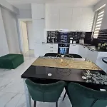 Amazing Sea View Apartment Sarandë