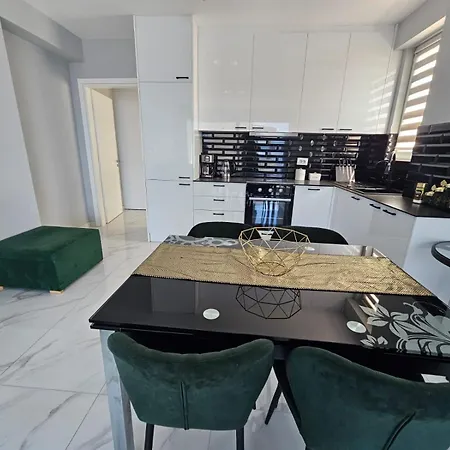Amazing Sea View Apartamento Sarandë