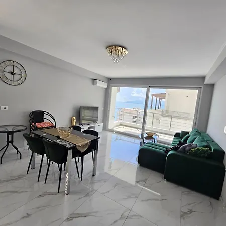 Апартаменты Amazing Sea View